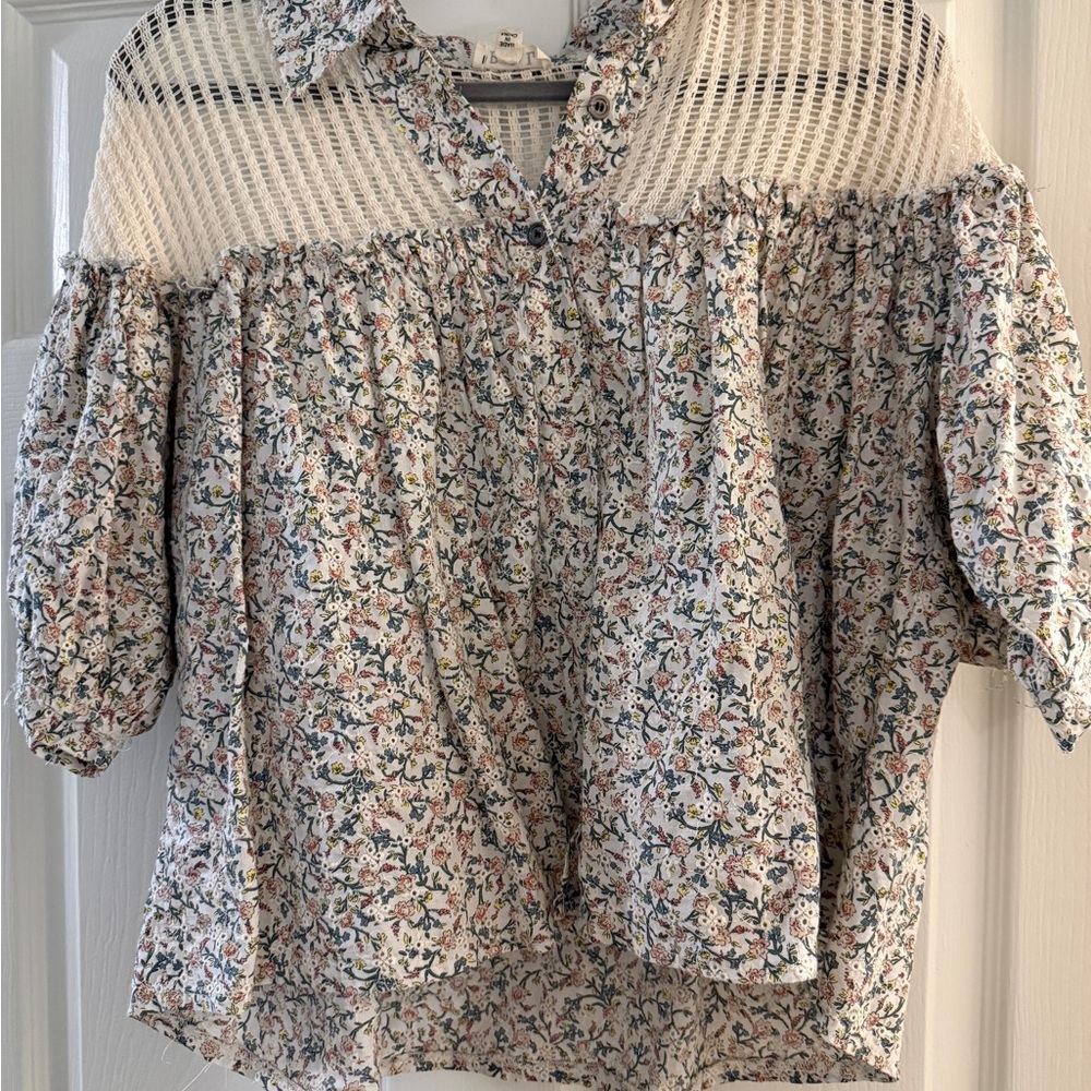 POL embroidered top